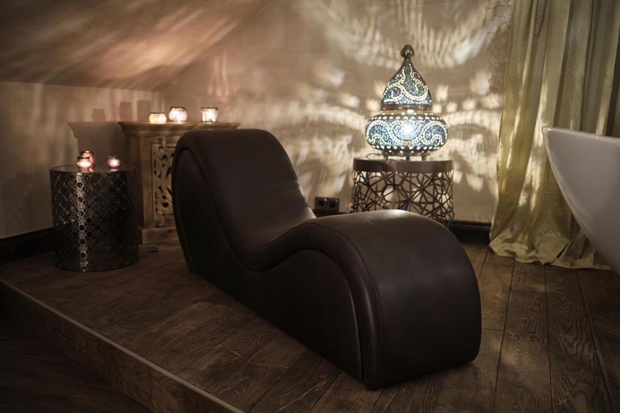 سارلويس Sweet Poison Rooms المظهر الخارجي الصورة